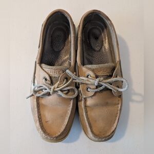 Well Worn Sperry Women's Light Brown Boat Shoes